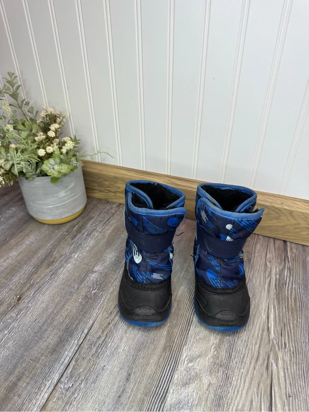 Kamik Snowybug 6 Blue and Black Winter Snow Boots Fleece w Velcro Boys Toddler 5